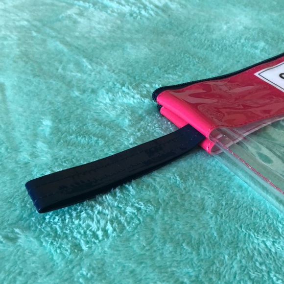CLASSIC See-Through Plastic Wristlet - Picture 4 of 4